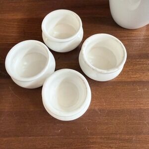 Set of 4 Dudson Fine China Butter Tubs Made in England White Vitrified Ramekins